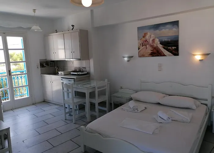 Flora & * Agia Anna (Naxos)