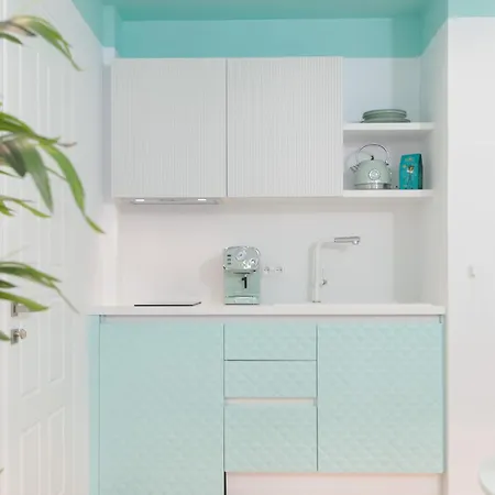 Flora & Apartman Ajía Ána