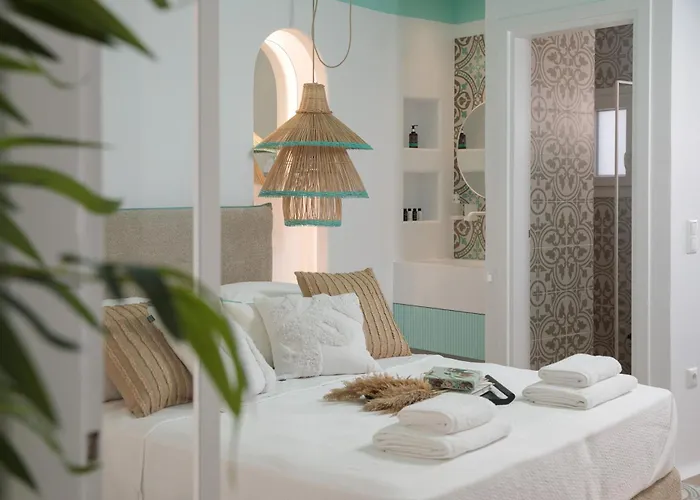 Flora & Apartament Agia Anna (Naxos)